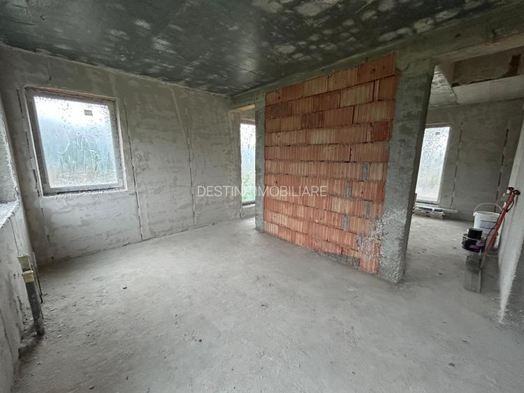 Casa individuala 120mp Teren 360mp Loc parcare terasa si curte generoasa Rediu - 12