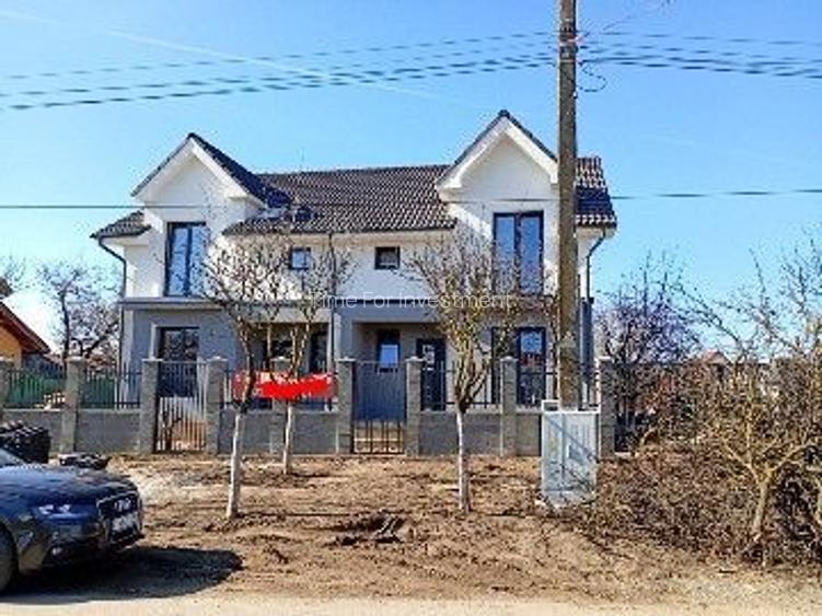 Sanandrei Duplex cu 4 Camere, Drum Asfaltat, Toate Utilitatiile - 2