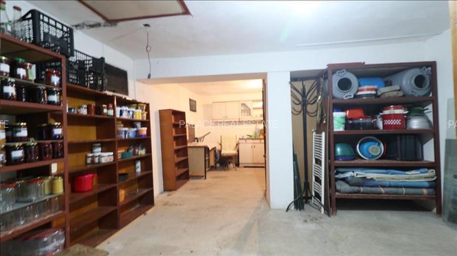 Casa deosebita in V.Lupului - 15