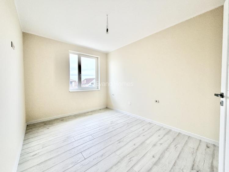 Casa individuala cu 4 camere -95 mp utili- Mosnita  - 14