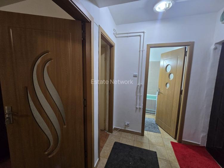 Vanzare 2 camere Eroii Revolutiei-str. Ghimpati 47 - 2