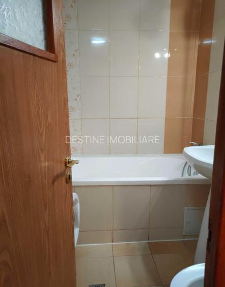 Apartament 2 camere metrou Piata Sudului, etaj intermediar - 5