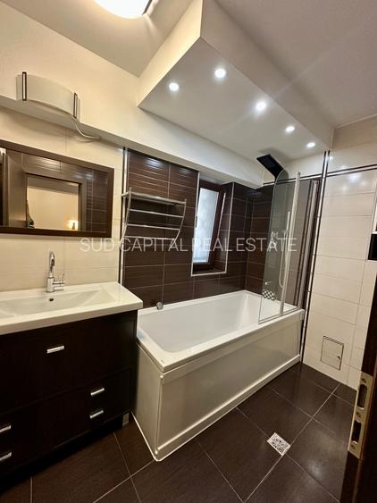 ULTRACENTRAL | DUPLEX SPECTACULOS | LÂNGĂ FÂNTÂNILE UNIRII - 4