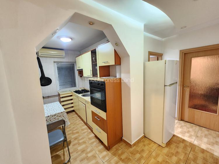 Comision zero!!! Vand apartament cu 2 camere decomandat în zona Șagului - 2