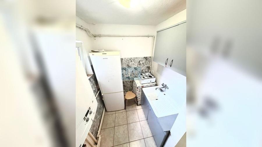Vanzare Apartament 2 camere Zona Nord Etaj 1 - 5