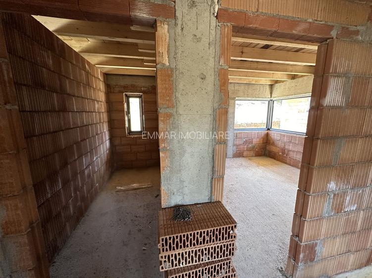 De vânzare Casa individuala Suceagu COMISION 0% - 16