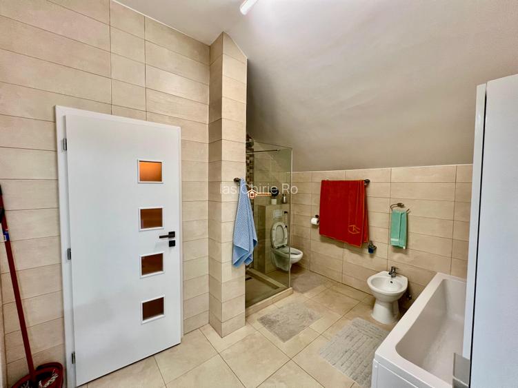 Casa 4 camere Visan - 17