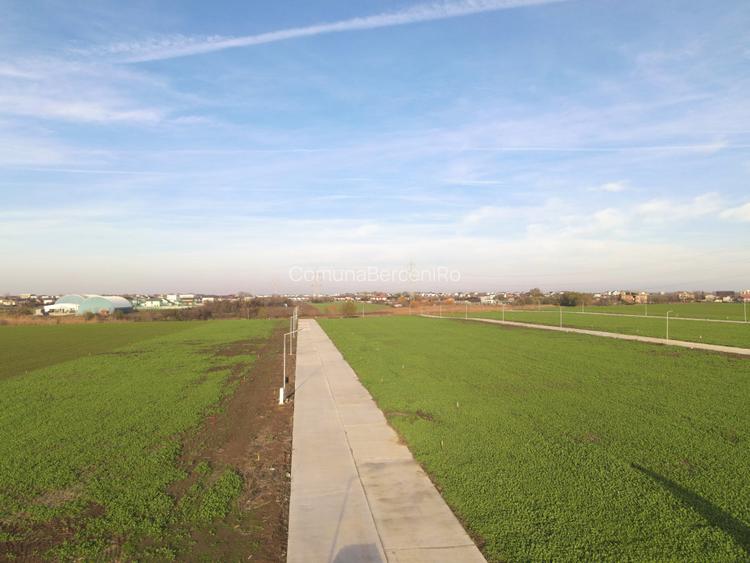 Lot 608mp In Rate Com Berceni | utilitati: curent gaz asfalt | #SG1 - 9