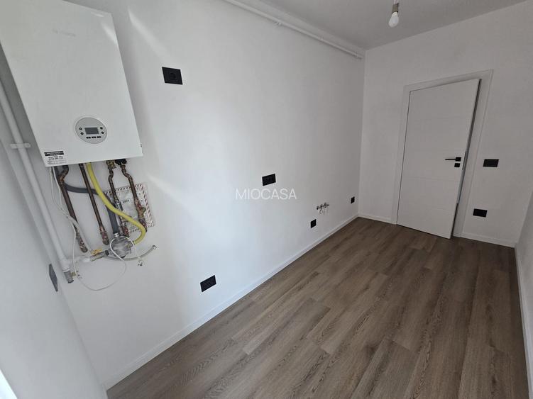 Apartament superb pe 2 niveluri. Bucatarie inchisa. 2 Locuri de Parcare. - 4