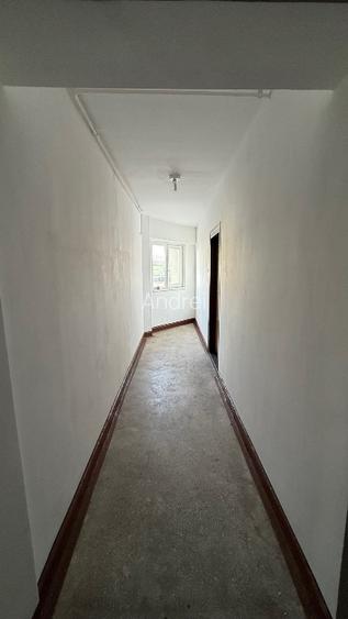 Ap. 3 camere renovat, Grivița colț cu Titulescu, fix la metrou, Top View - 4