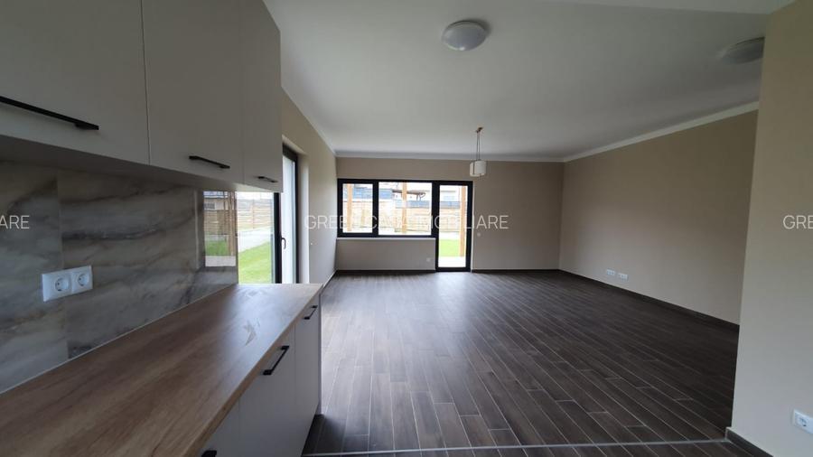 Casa individuală de închiriat în Dezmir, stradă privată - 10