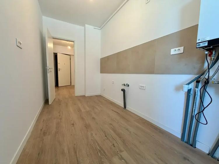 Apartament cu 2 camere luminos| METROU N. Teclu la 450 m