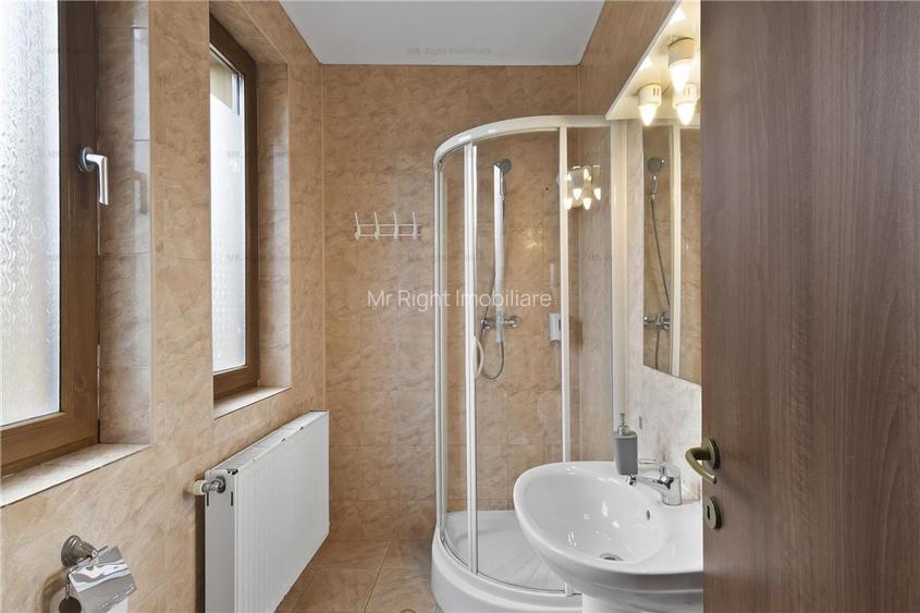 Afacere la cheie | Pensiune cu 10 camere | Sanpetru Brasov - 6