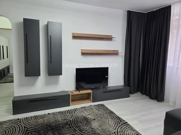Inchiriere apartament 2 camere semidecomandat, metrou Tineretului, renovat NOU - 3