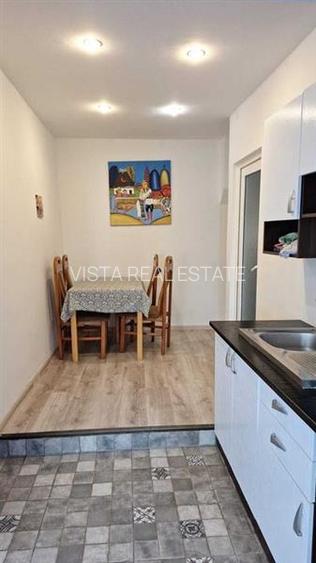 Corp de casa cu posibilitate de mansardare, 45mp, curte interioara, str Lunga, B - 3