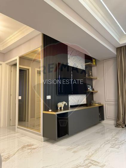 Apartament cu 3 camere de vânzare în zona Ultracentral - 2