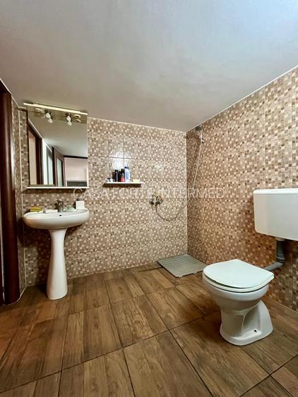 Casă cu Demisol + Parter și Spațiu Comercial Ultracentral-Tomis Mall 414000  eur - 21