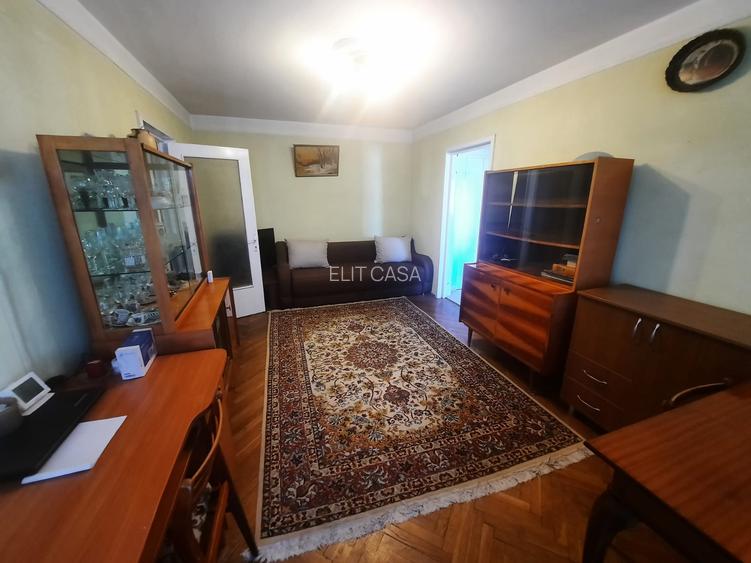 Apartament cu 2 camere, etaj 4/10, zona Podu Ros - 6