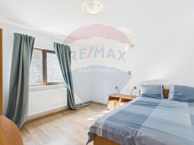 Vilă cu Hammam, garaj și sistem fotovoltaic – Sinaia, Calea Brașovului - 24