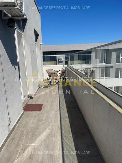 Apartament 3 camere Sector 4 - 10