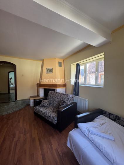 Casa de închiriat - 280 mp - curte - central - Cisnadioara - 6