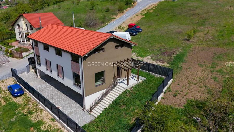 Duplex modern în zona Oașului, ideal pentru o familie, investiție - 2