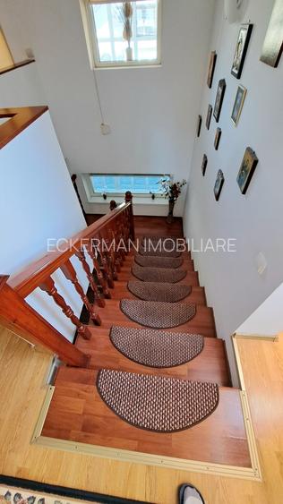 1 Decembrie-vila de vanzare, p+1, teren 830 mp, util 175 mp, 2 terase, foisor - 15