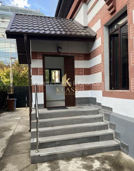 Vila impresionanta 18 camere – Piata Victoriei / Sevastopol  - 5