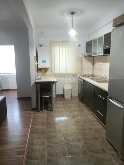 Apartament de 2 camere, zona Tatarasi - 2
