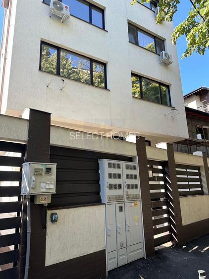 Apartament 5 camere triplex cu curte de vanzare *metrou Crangasi* - 41