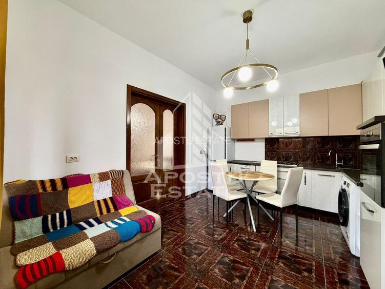 Apartment cu 2 camere, semidecomandat, renovat, zona Lipovei - 6