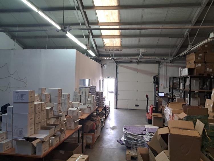 Spatiu depozitare/productie 530mp Aurel Vlaicu 78- in curte cu Unix si Adevarul - 5