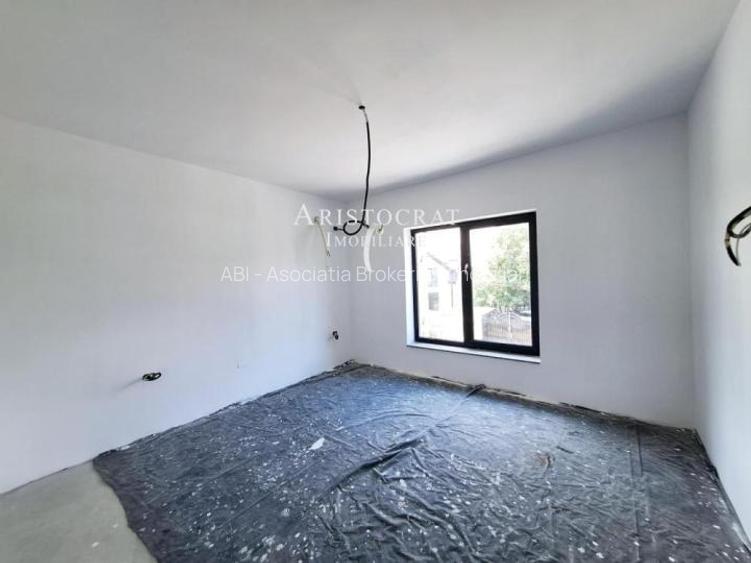 Vila zona centrala Corbeanca - 11