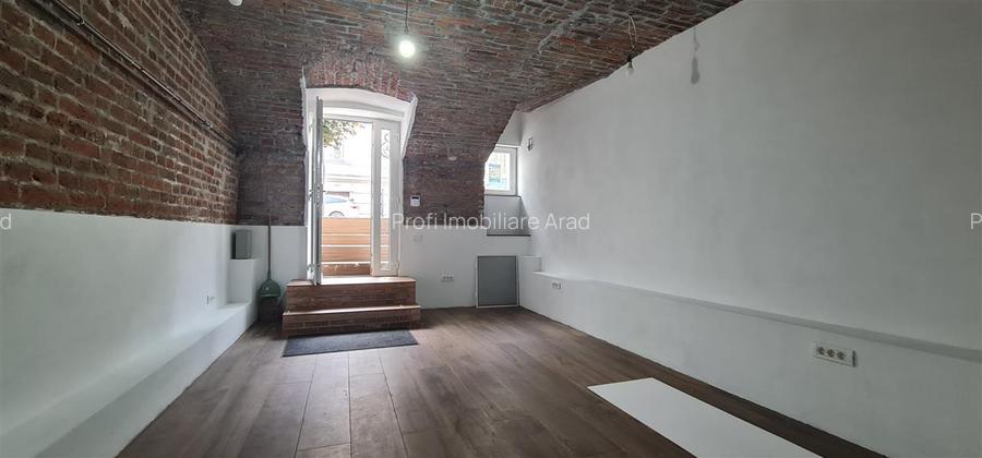 Spatiu 50mp de inchiriat langa Filarmonica Arad - 6