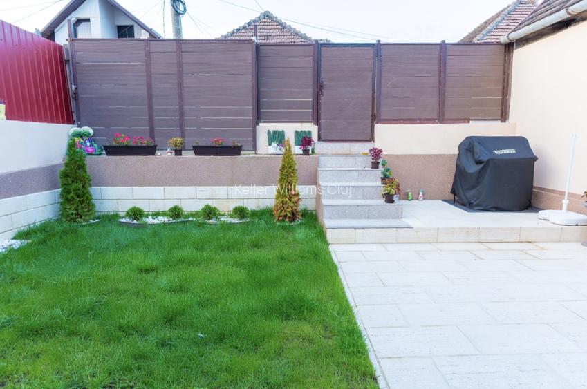 Camin primitor unicat, cu 3 cam. si atmosfera calda, recent modernizat - 8