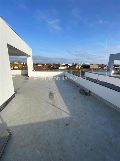 Vila moderna cu terasa panoramica, zona Gai - 2
