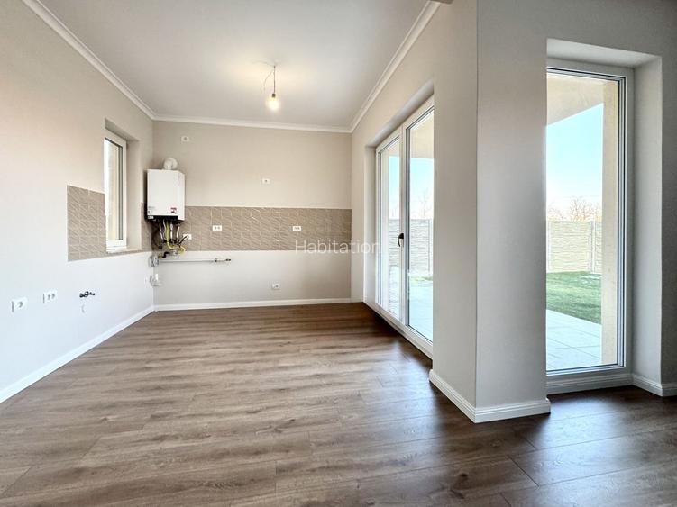 Duplex modern cu grădină, la intrare în Moșnița Nouă - 9