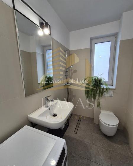Apartament de 3 camere semidecomandat | Europa - 9
