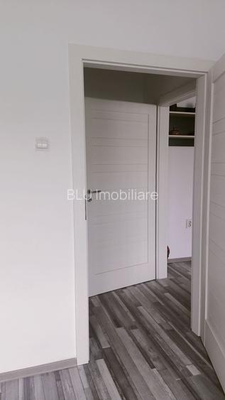 Apartament de închiriat – 3 camere, Piața Mihai Viteazu - 7