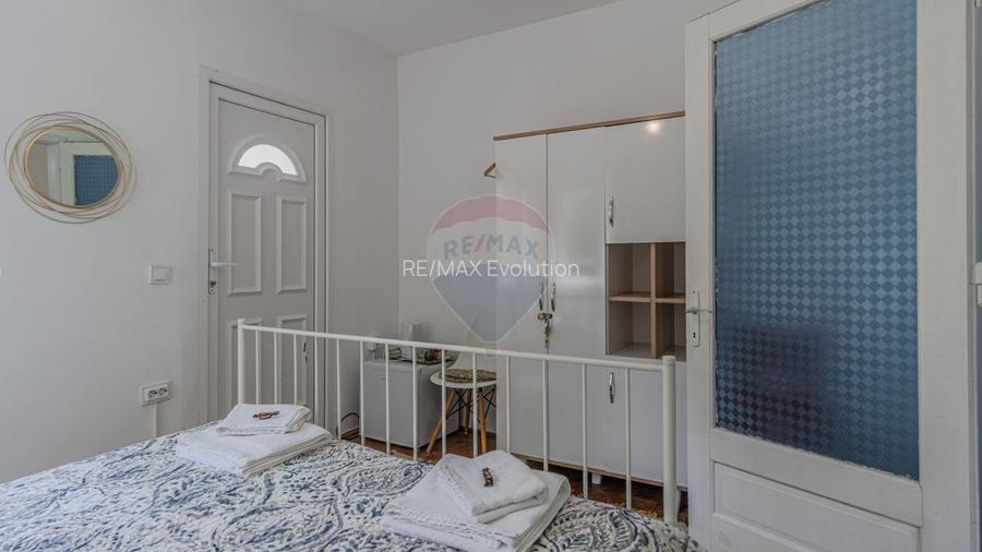 Vilă turistică de vânzare la 5 minute de CASTELUL BRAN | COMISION 0% - 33