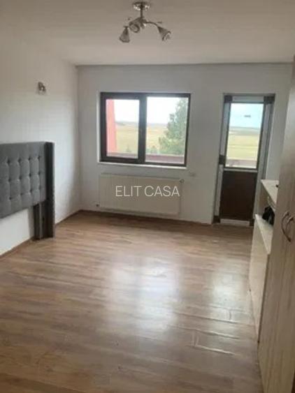 Casa tip Duplex curte privata, 4 camere, 3 BAI, LOC PARCARE, zona  Tatarasi - 6
