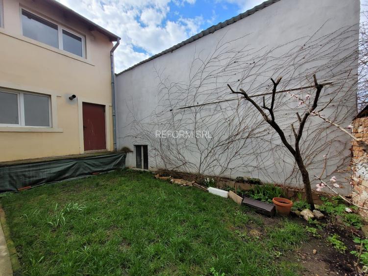 De vânzare casă în cartierul Gruia - 14