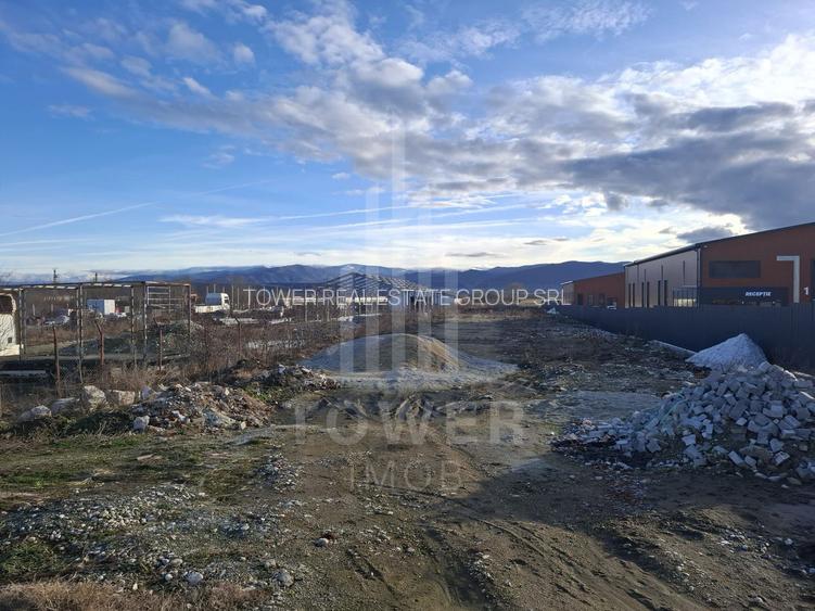 Teren intravilan la intrare in Cristian, pentru constructii industriale - 11