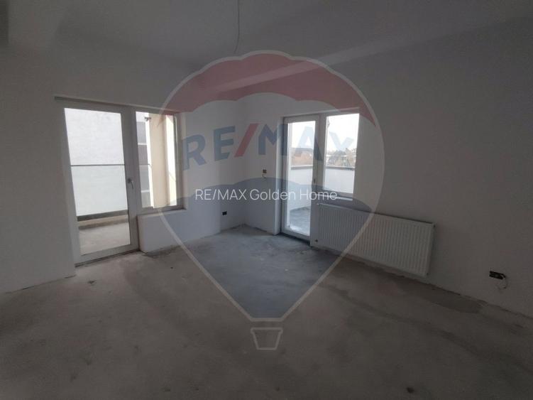 Apartament 3 camere tip penthouse - 6