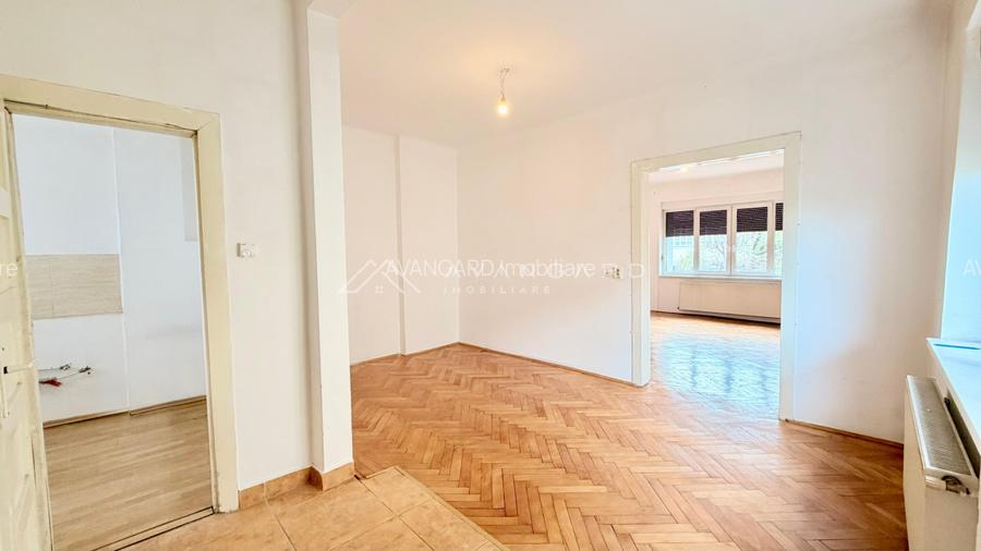 Apartament spațios în vilă, Andrei Mureșanu, ideal locuință sau birou - 3