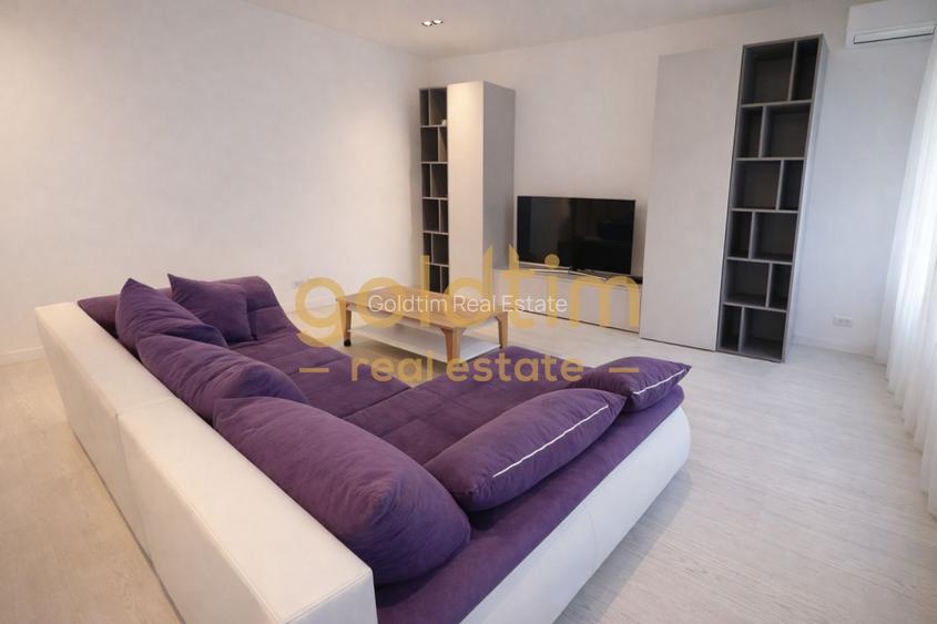 SUPERB/LUMINOS/IANCU NICULAE/TERASA GENEROASA/LINISTE - 8