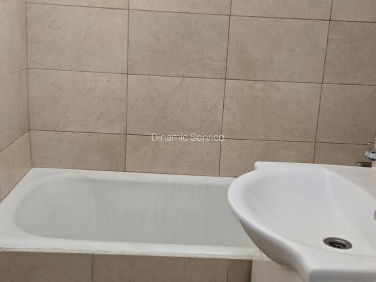 VITAN MALL, decomandata, spatioasa, 40mp-380 euro - 6