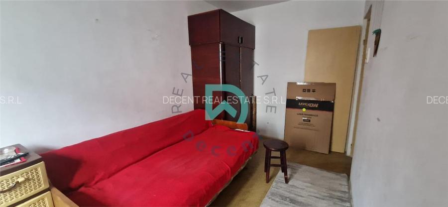 Apartament 3 camere Astra, decomandat, etaj intermediar,Calea Bucuresti - 18