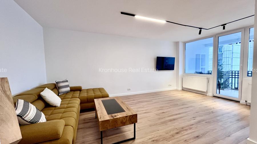 Apartament modern cu 3 camere in zona centrala  - 3