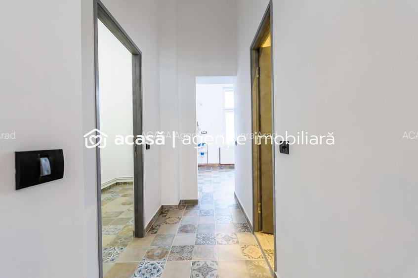 Apartament ULTRACENTRAL cu 3 camere, la cheie, renovat recent - 9